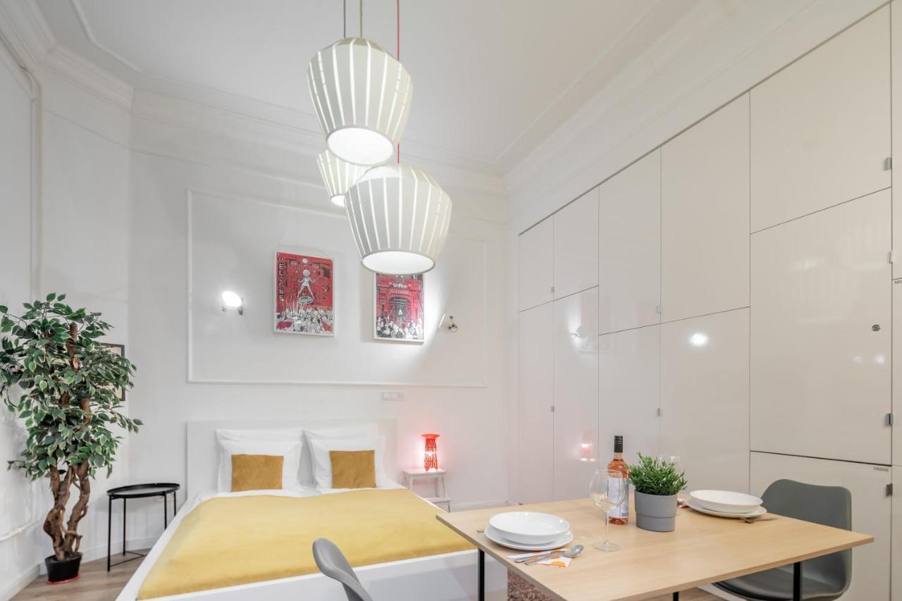 Extra Central Modern Studio Будапеща Екстериор снимка